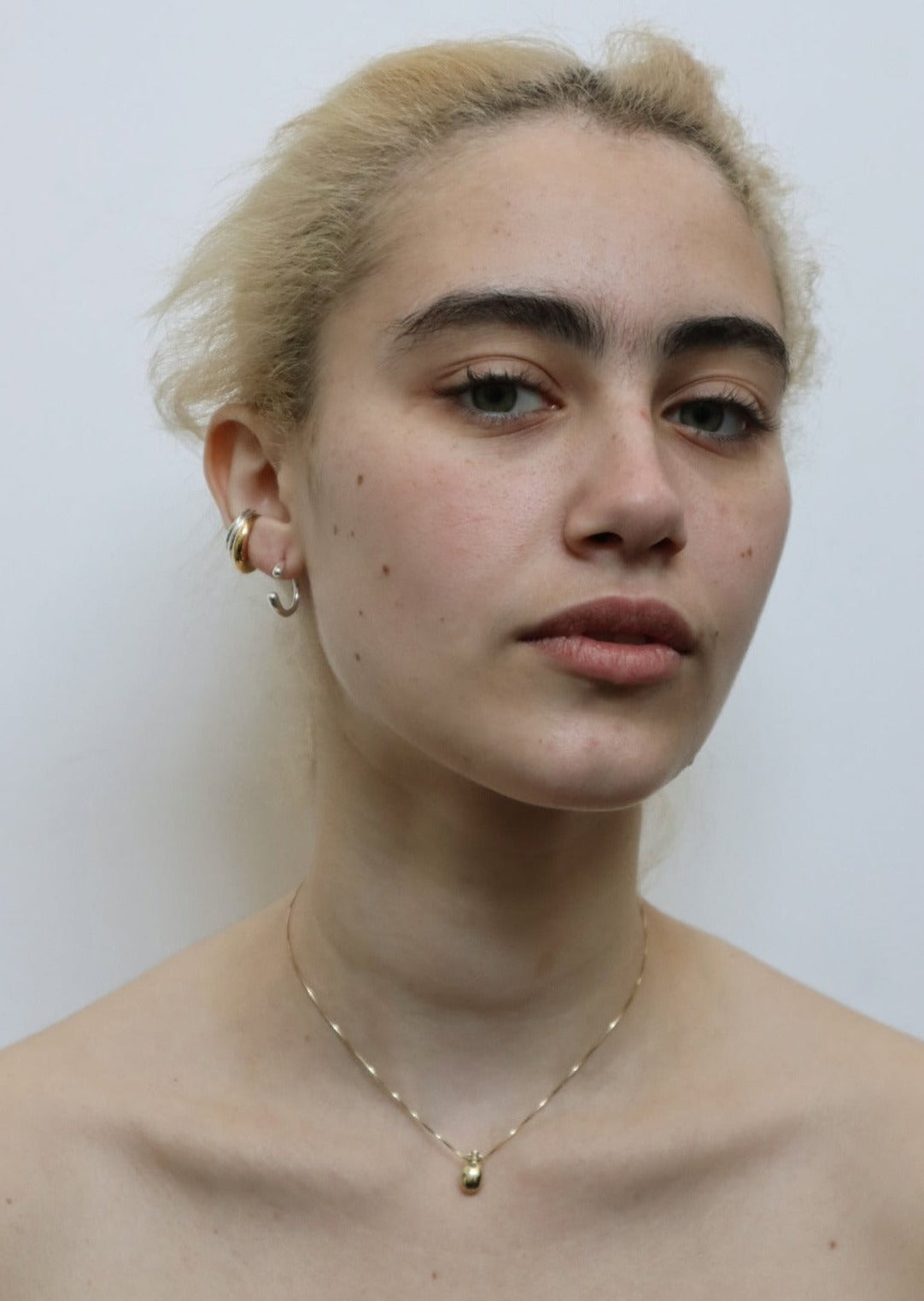GOLD MINI VESSEL NECKLACE - Ruby Star