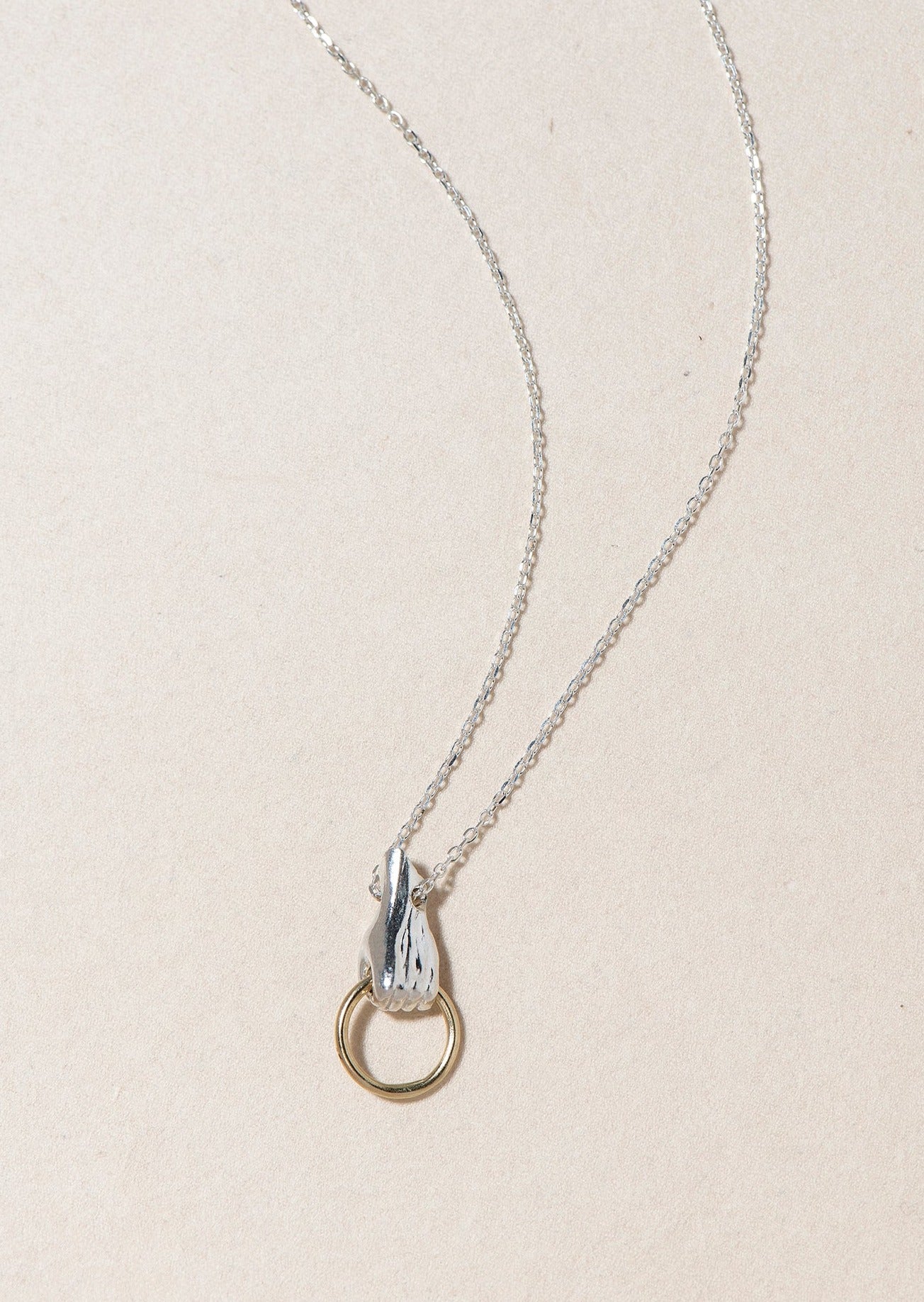 MIX METAL BABY HAND NECKLACE - Ruby Star