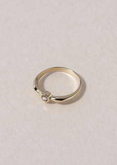 GOLD MEMENTO RING - Ruby Star