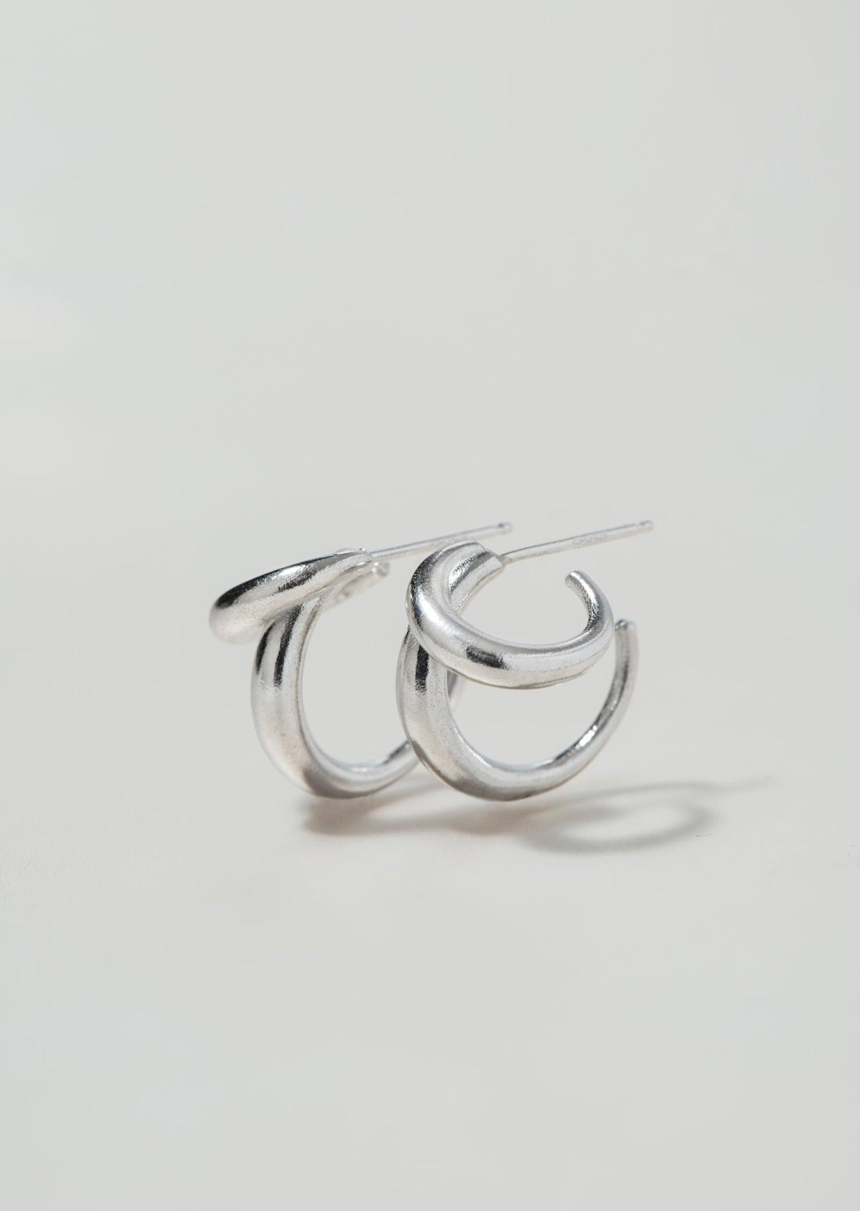 DUO EARRING - Ruby Star