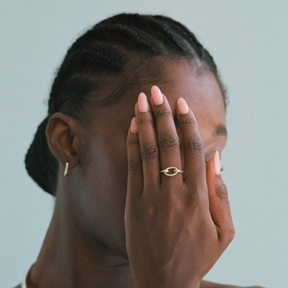 ARCUS RING - Ruby Star