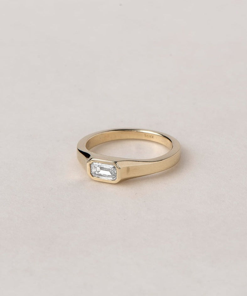 ARISE RING - Ruby Star