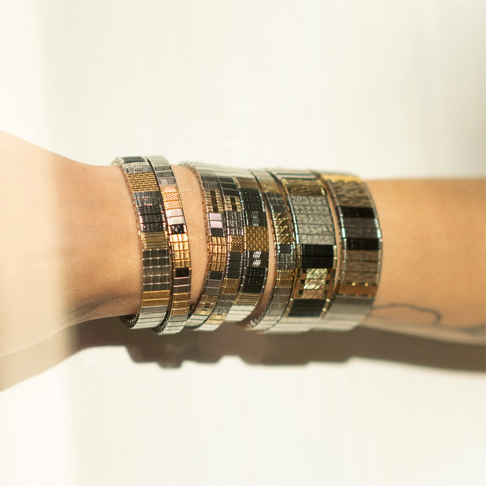 MEDIUM MIX COLOR BANDS BRACELET - Ruby Star