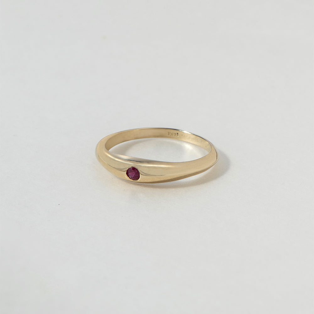 MINI RUBY UNITY RING - Ruby Star