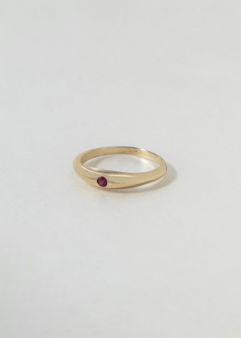 MINI RUBY UNITY RING - Ruby Star