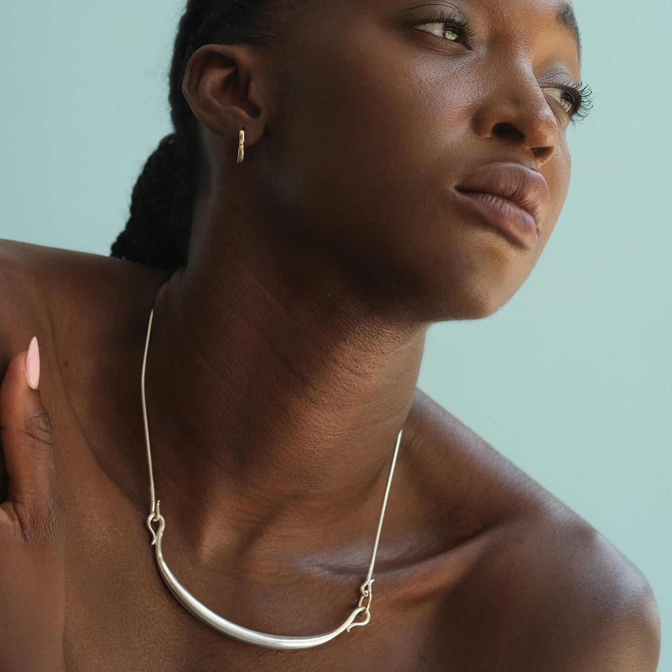 LONG ARC NECKLACE - Ruby Star