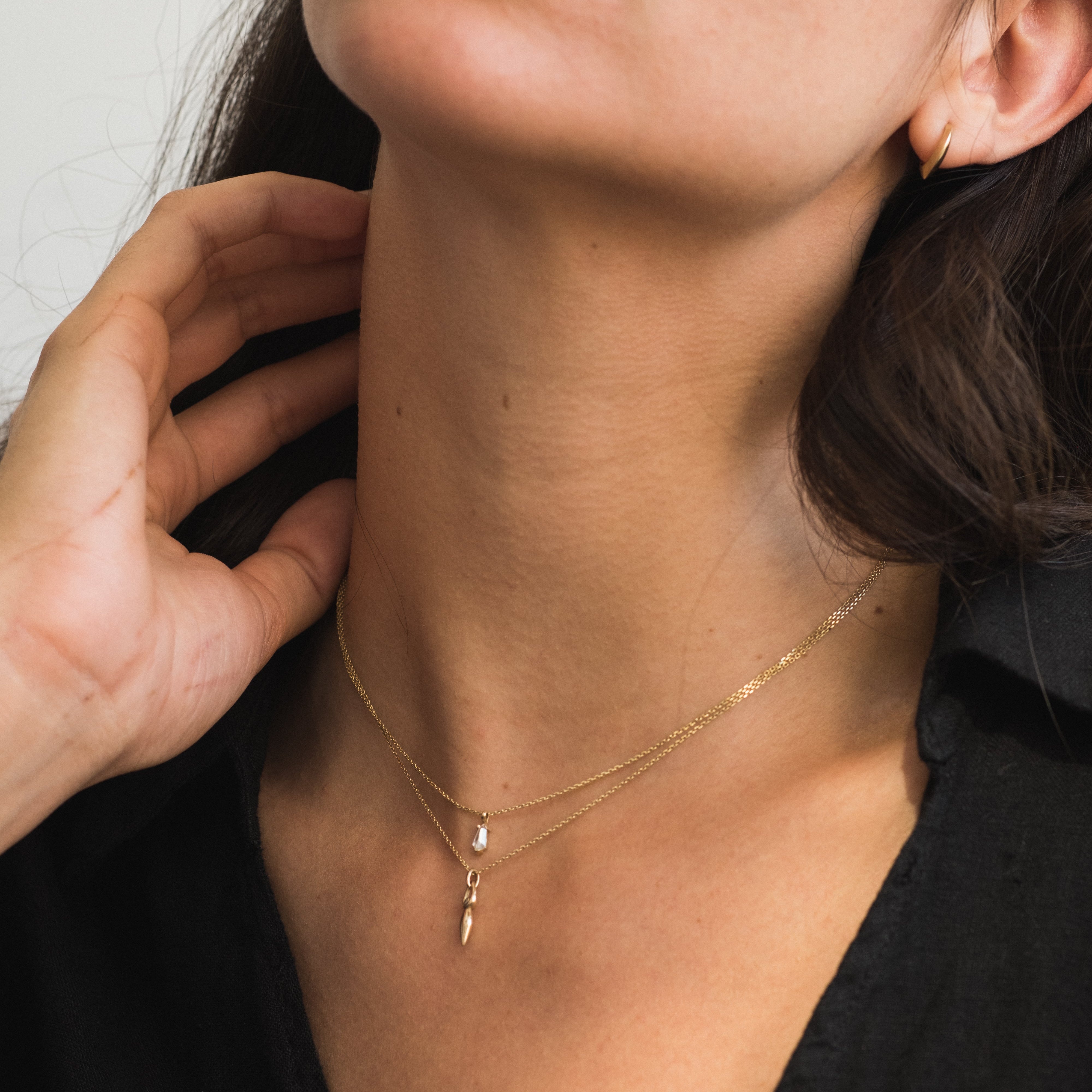 WHITE DIAMOND KITE NECKLACES #4 - Ruby Star