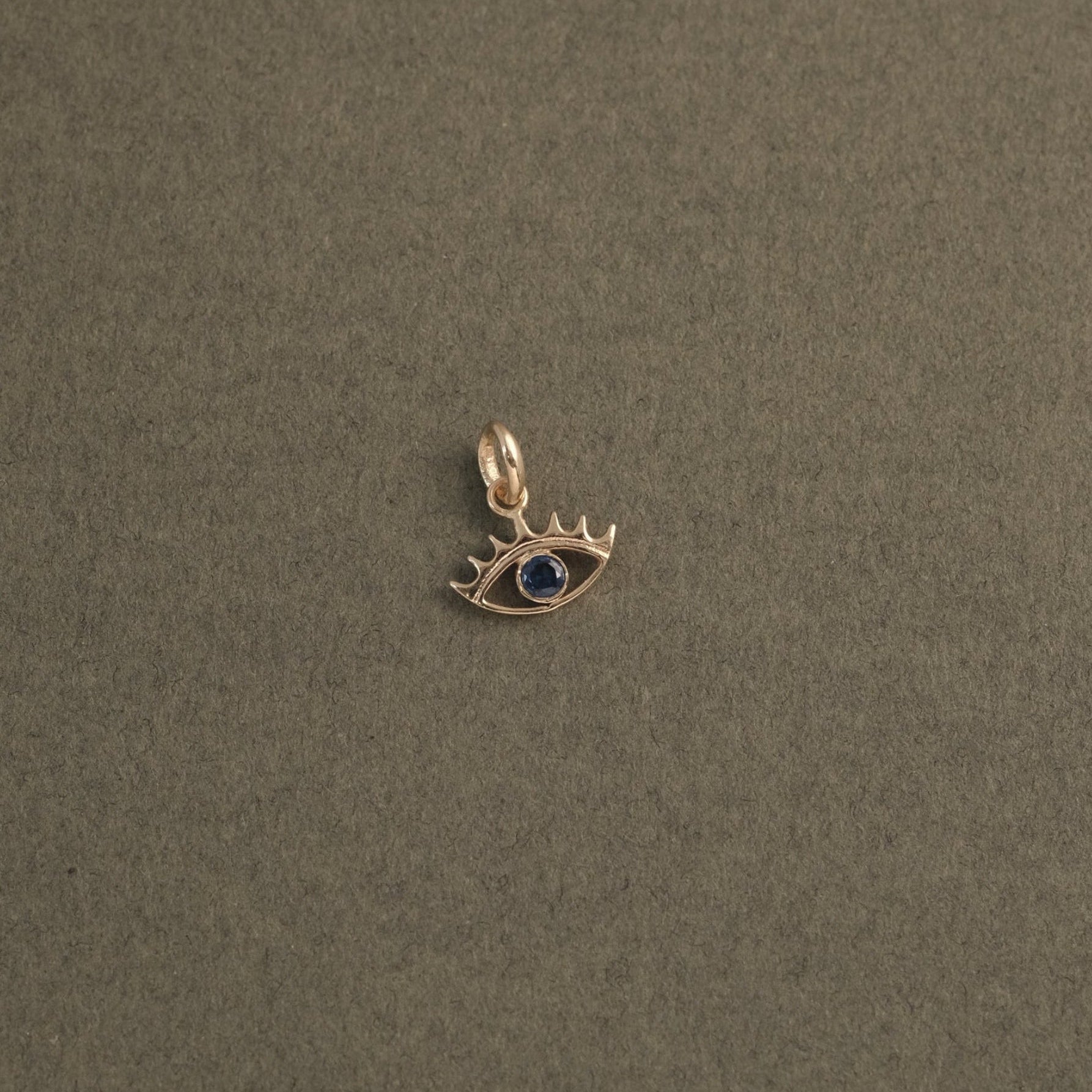 MINI  EYE CHARM - Ruby Star