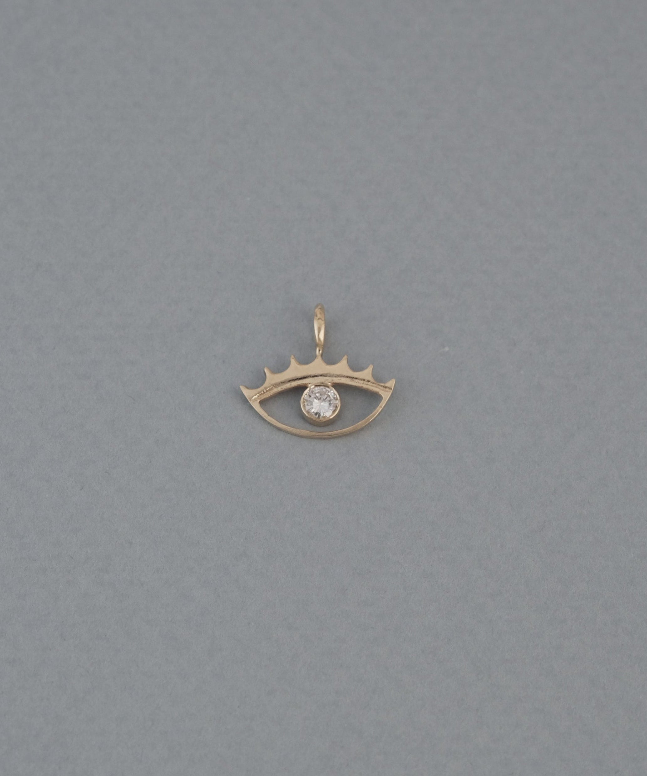 PROTECT ME EYE PENDANT - Ruby Star