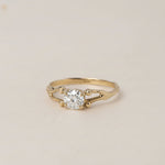 GRACE RING - Ruby Star