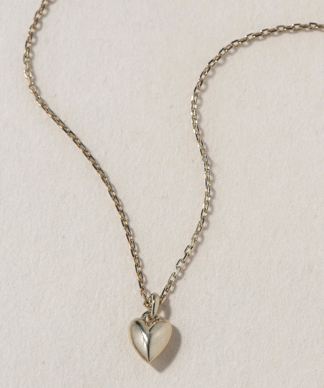 PURE HEART NECKLACE - Ruby Star