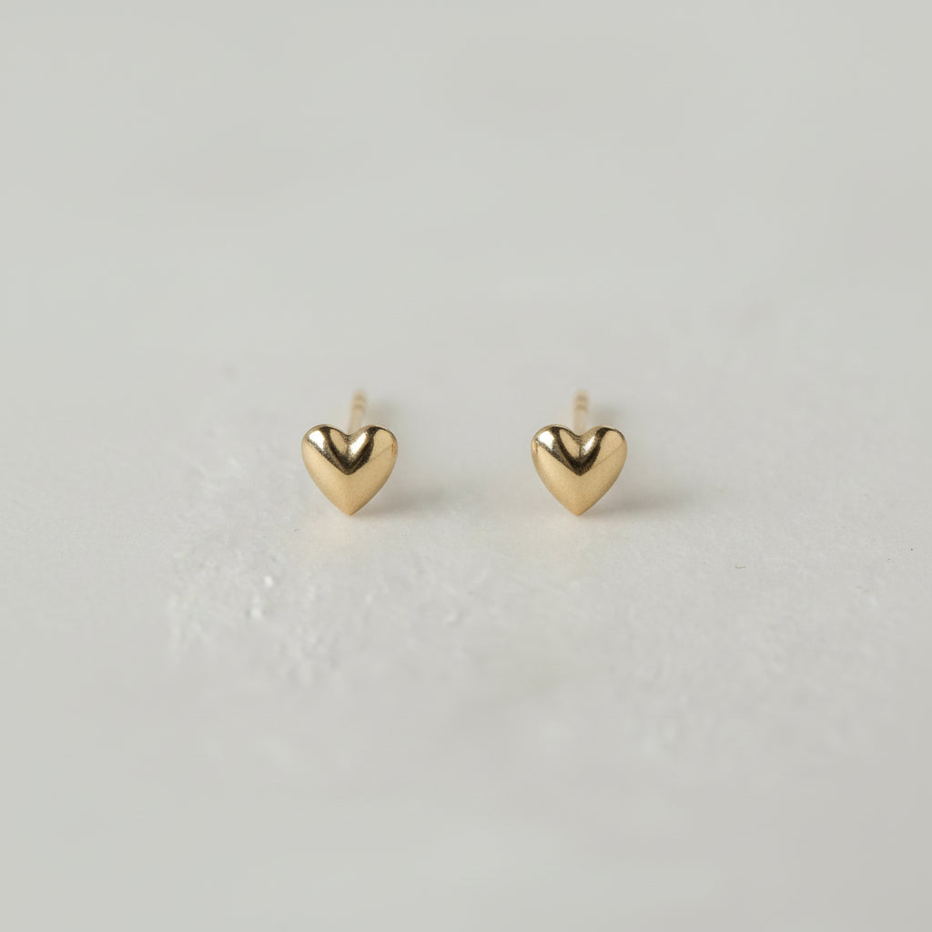 MINI HEART STUD - Ruby Star