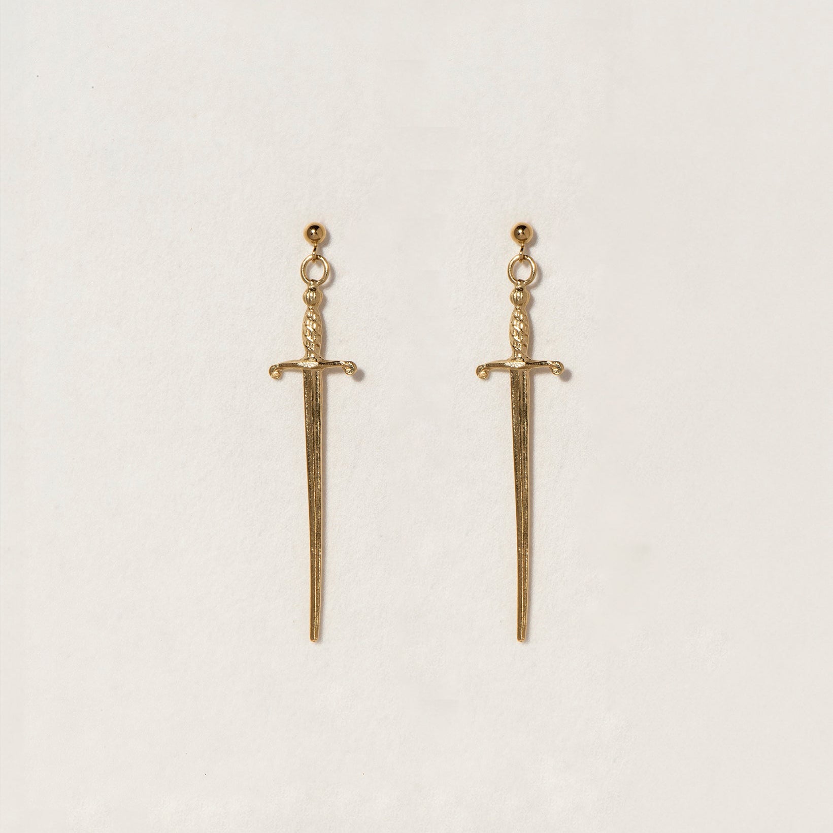 SWORD EARRING - Ruby Star