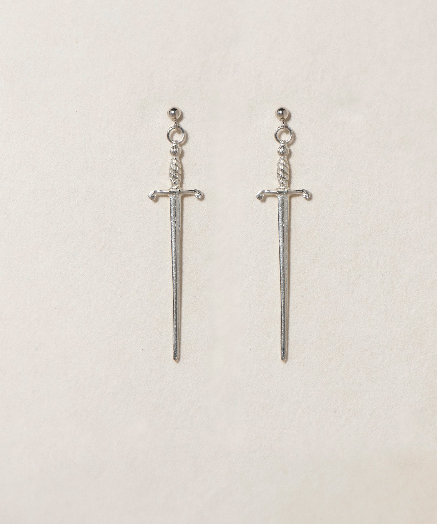 SWORD EARRING - Ruby Star