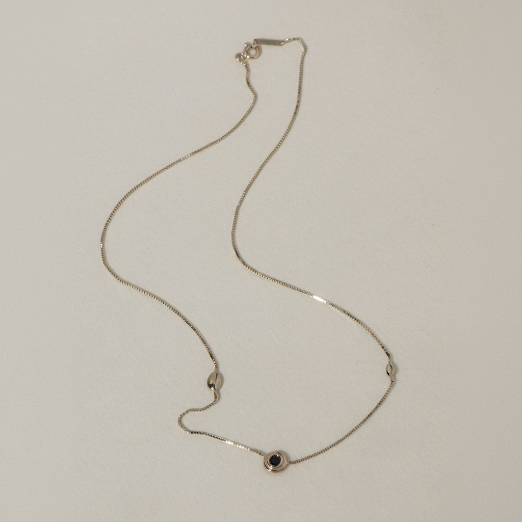 GOLD ELEMENTS NECKLACE - Ruby Star