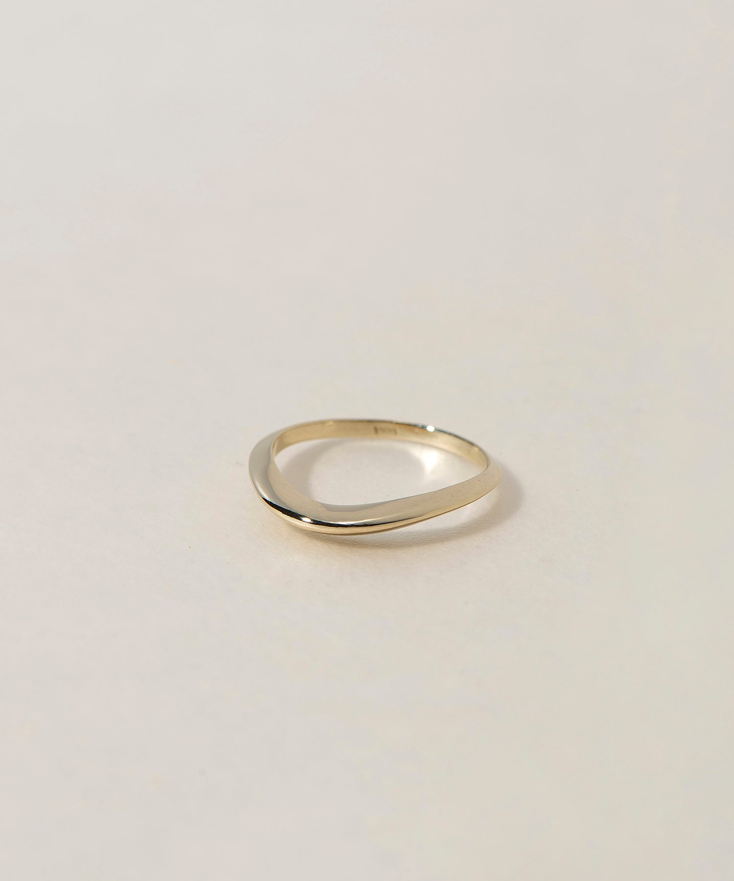 FORMA RING - Ruby Star