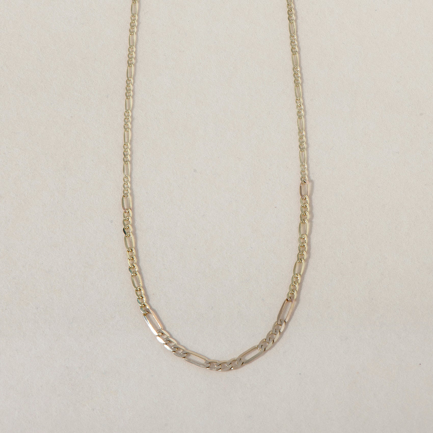 GOLD GOURMETTE CHAIN #2 - Ruby Star