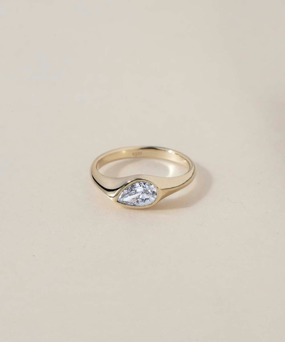 DIAMOND DROP II - Ruby Star