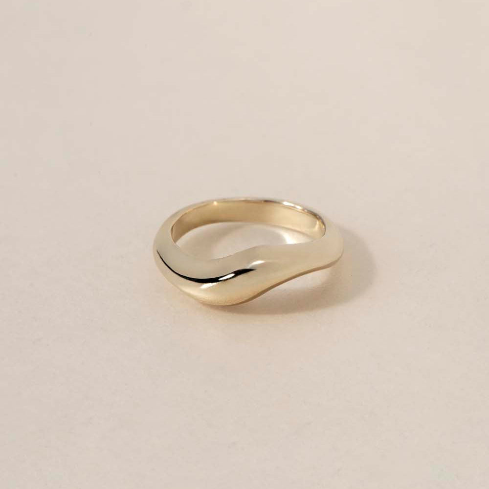 FLOW I RING - Ruby Star