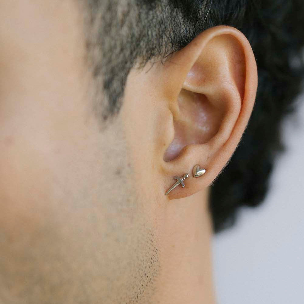 MINI SWORD STUD - Ruby Star