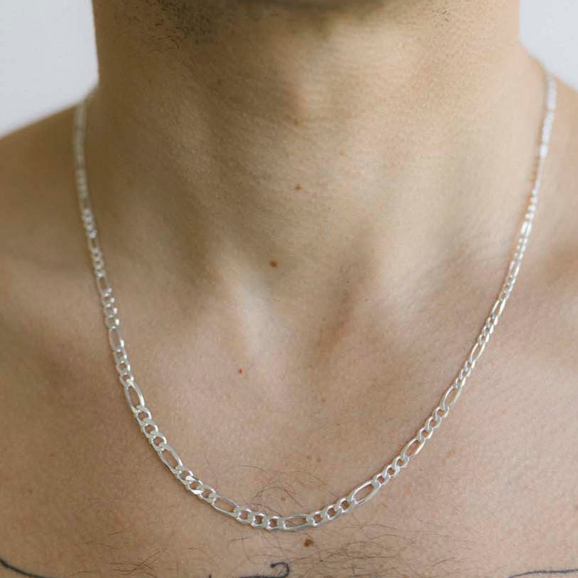 SILVER GOURMETTE NECKLACE #1 - Ruby Star