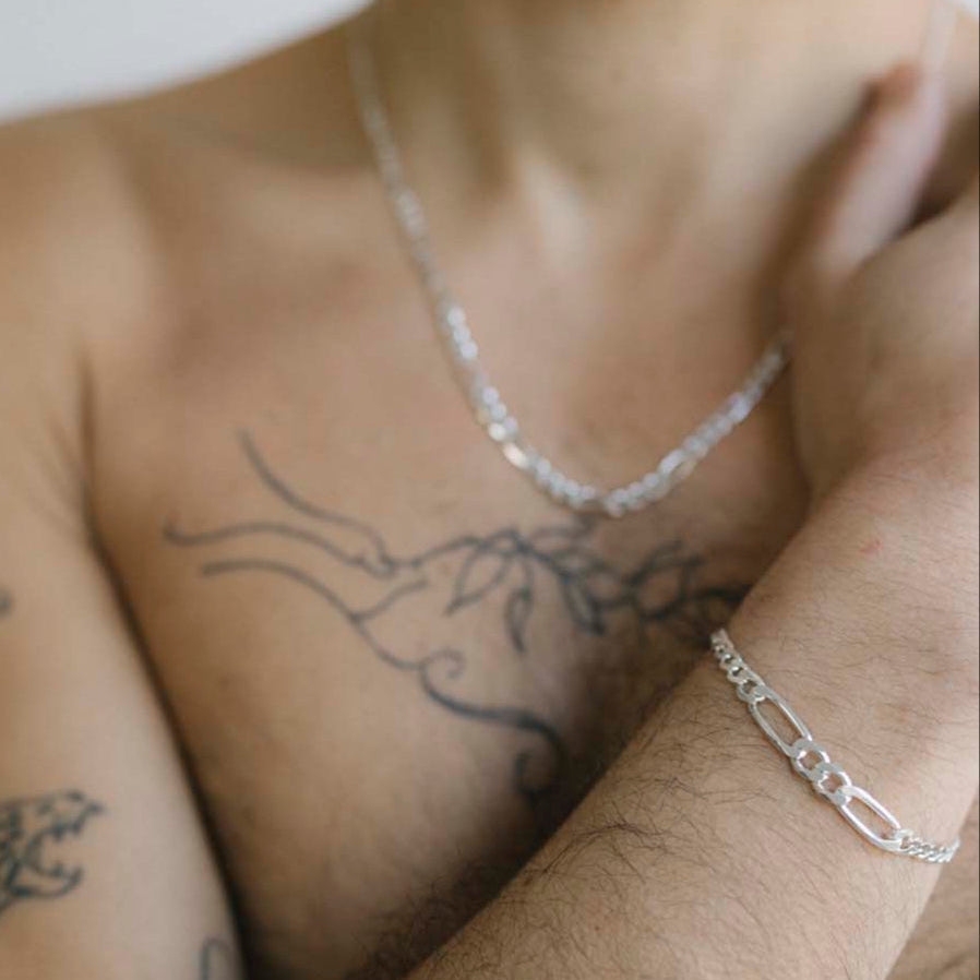 SILVER GOURMETTE BRACELET #2 - Ruby Star