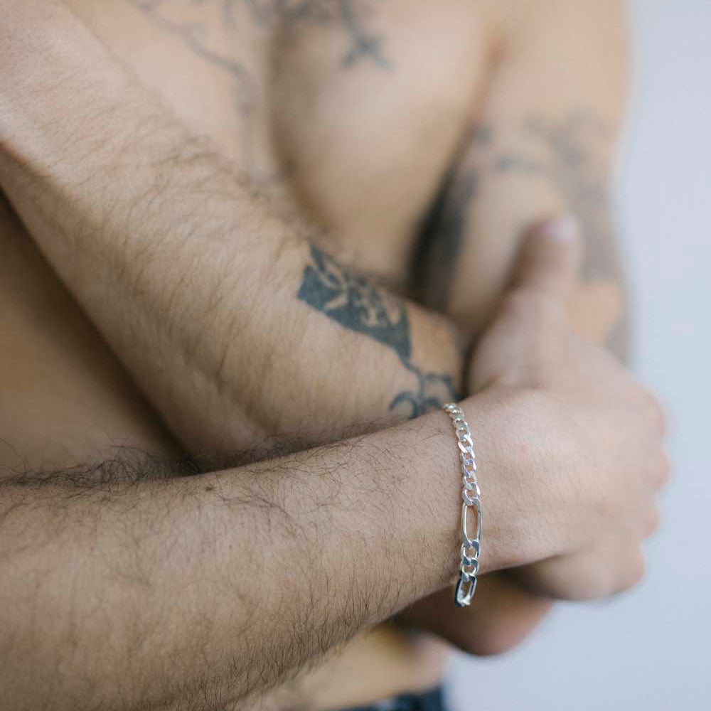 SILVER GOURMETTE BRACELET #2 - Ruby Star