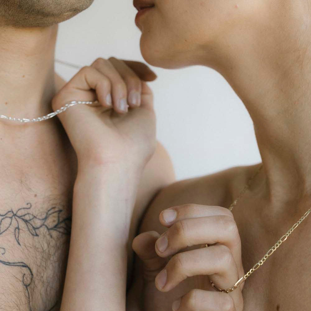 GOLD GOURMETTE CHAIN #2 - Ruby Star