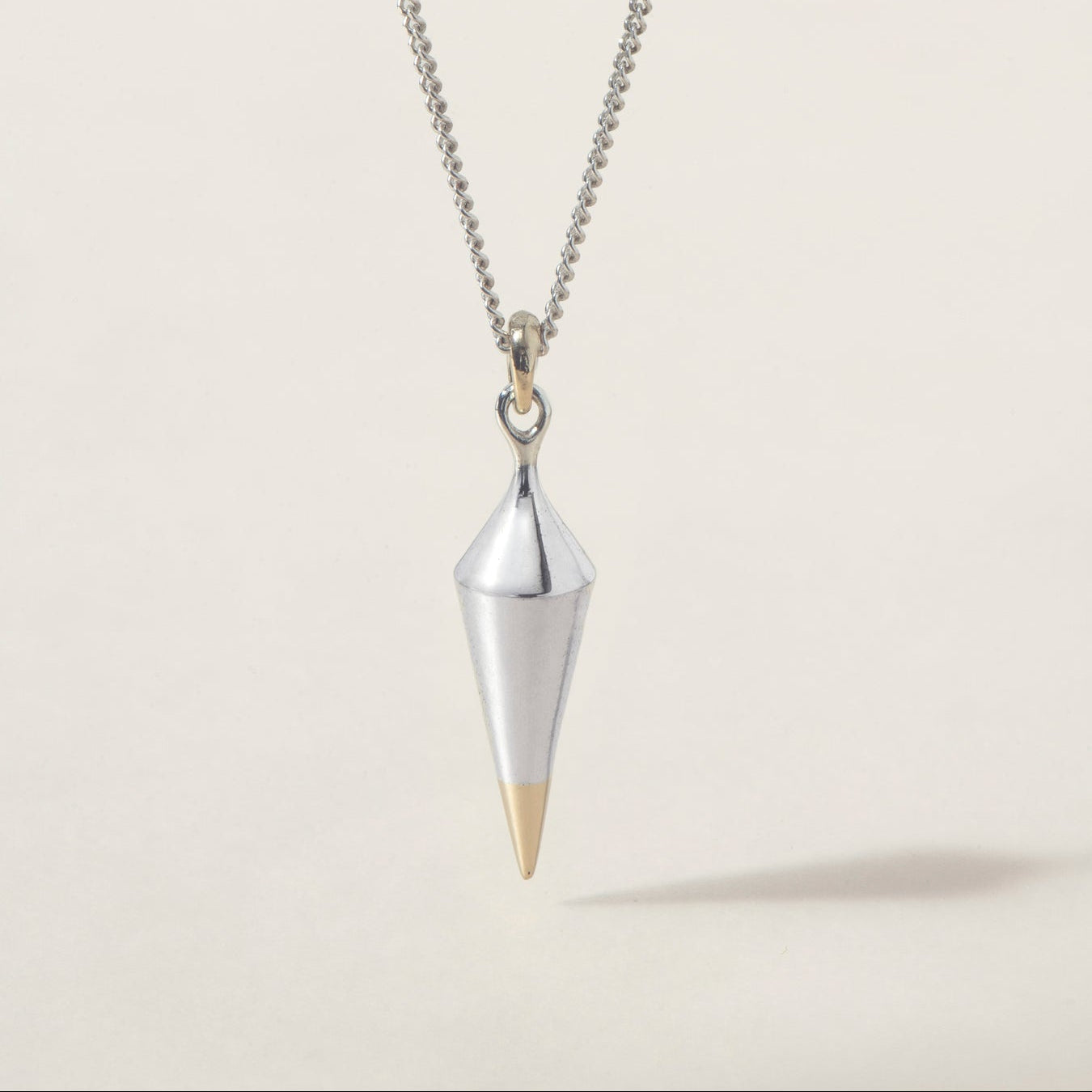 PIVOT NECKLACE - Ruby Star