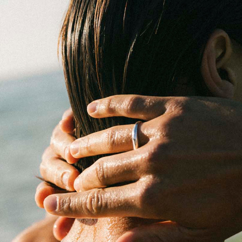 FORM RING - Ruby Star