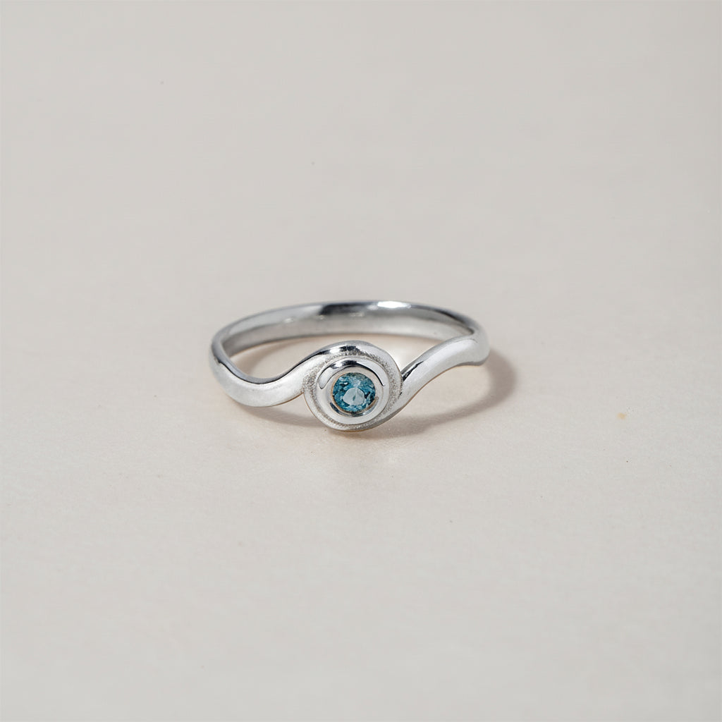 SILVER RIPPLE RING - Ruby Star