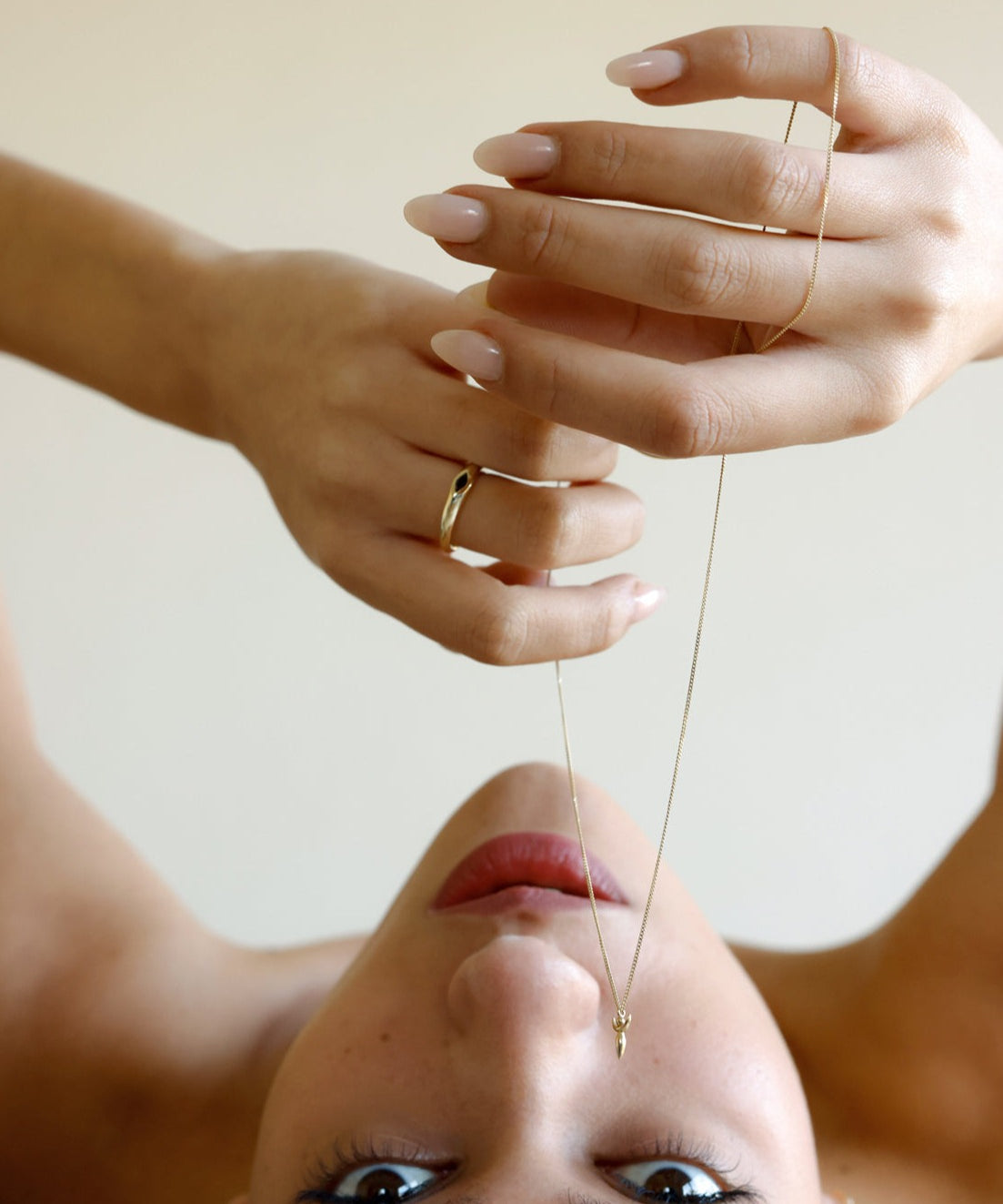 MINI GODDESS NECKLACE - Ruby Star