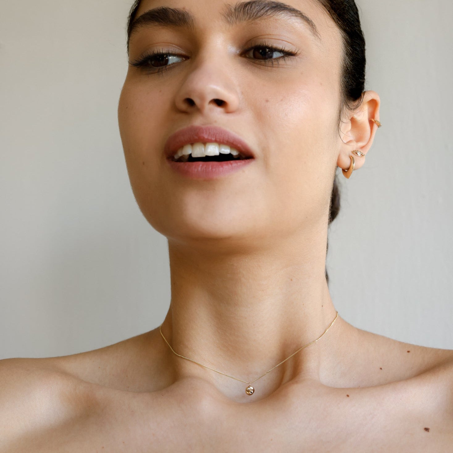 MINI YIN YANG NECKLACE - Ruby Star