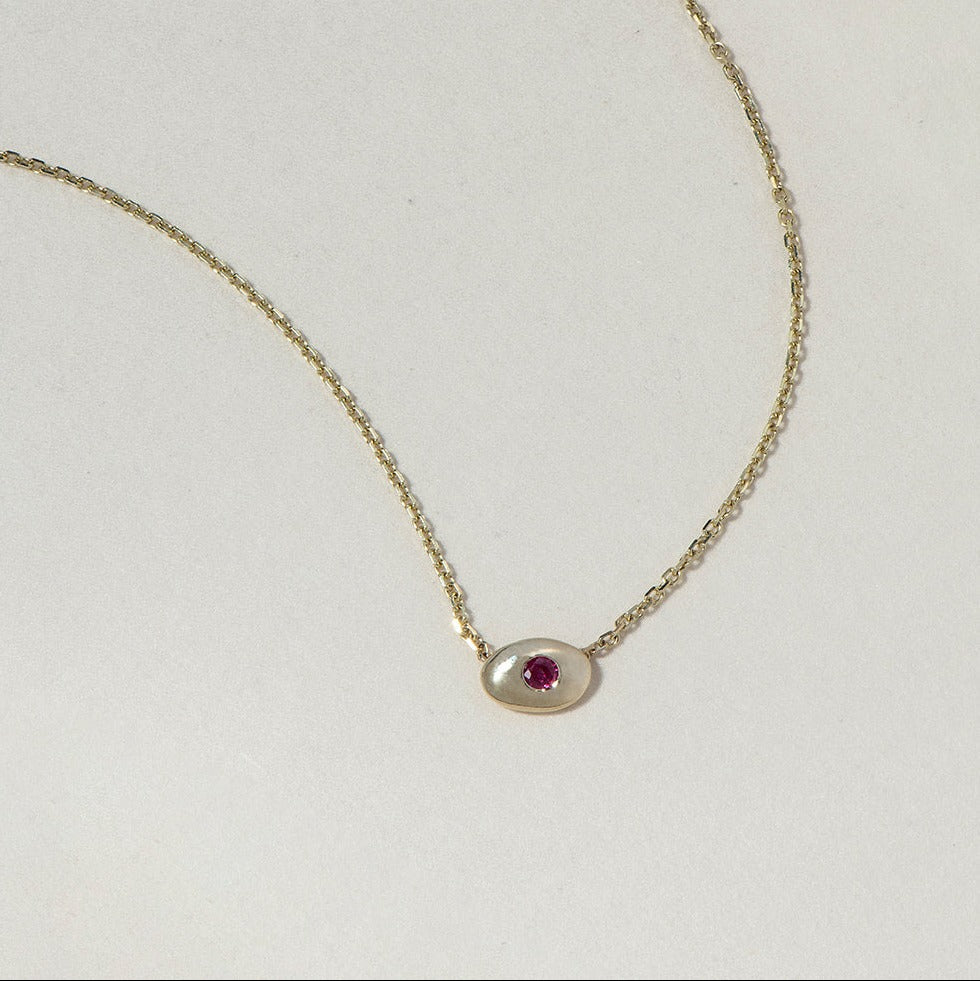 RUBY PEBBLE EYE NECKLACE - Ruby Star
