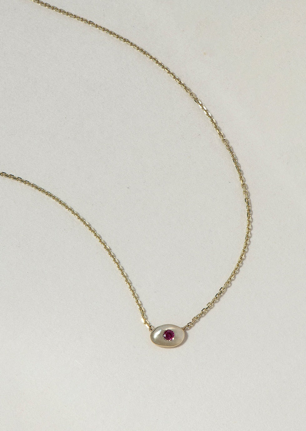 PEBBLE EYE NECKLACE - Ruby Star