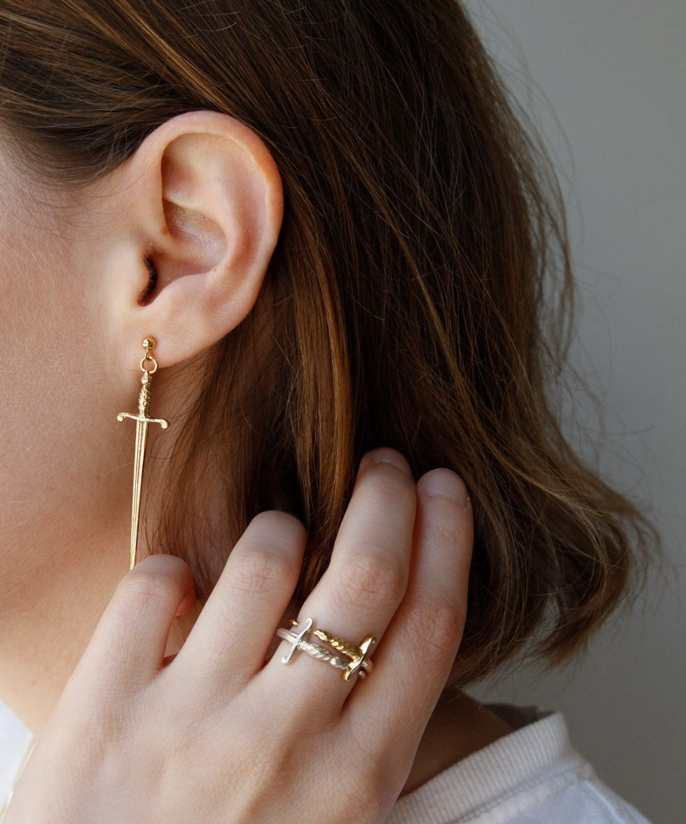 SWORD EARRING - Ruby Star