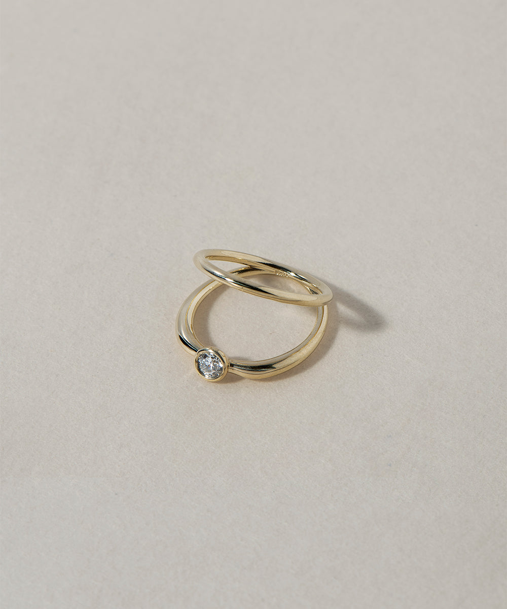 RADIANT HALO RING - Ruby Star