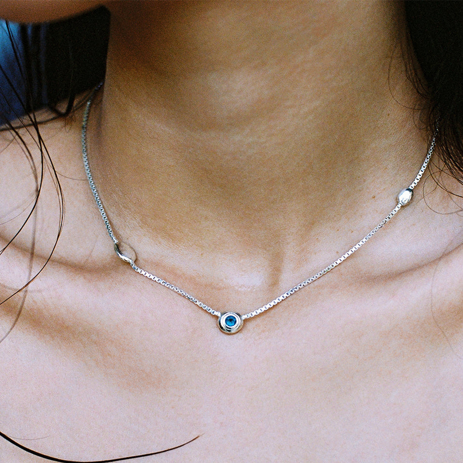 ELEMENTS NECKLACE - Ruby Star