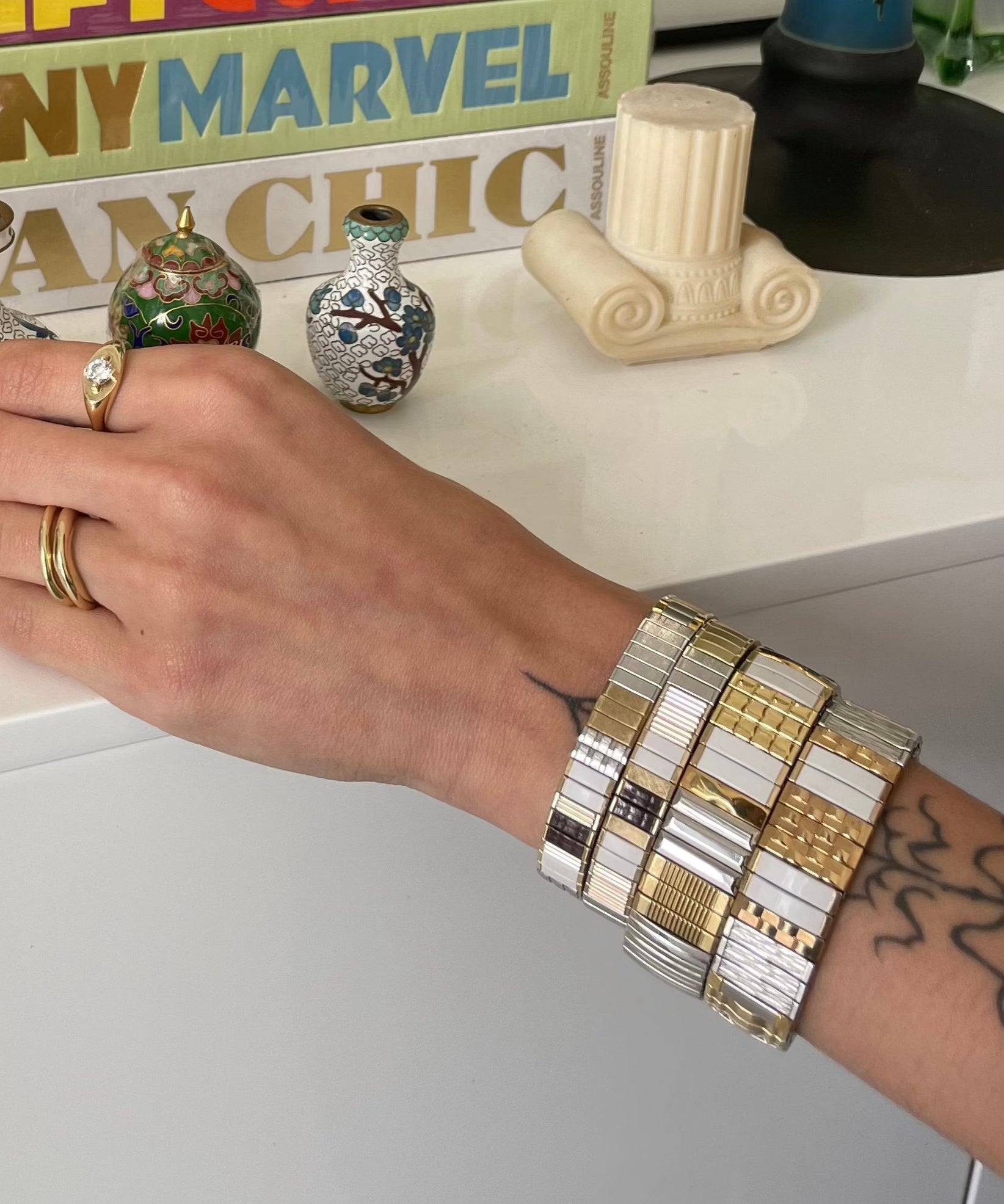 MEDIUM WHITE LINKS BRACELET - Ruby Star