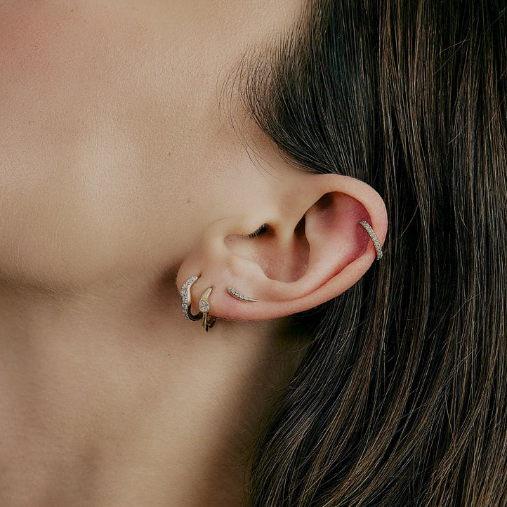 TIP TAILS EARRING - Ruby Star