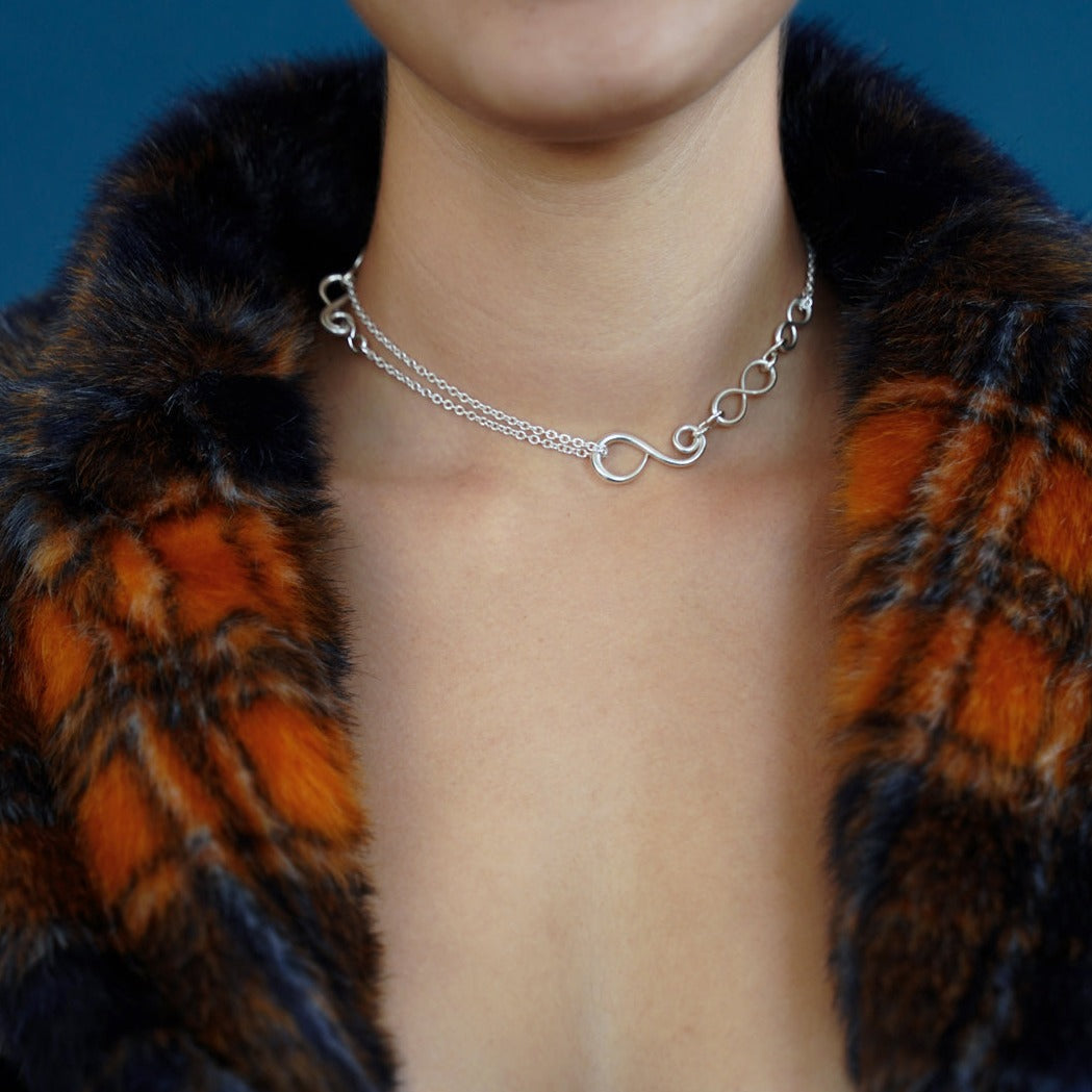 VARIATION NECKLACE - Ruby Star