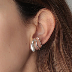 COIL EARRING - Ruby Star