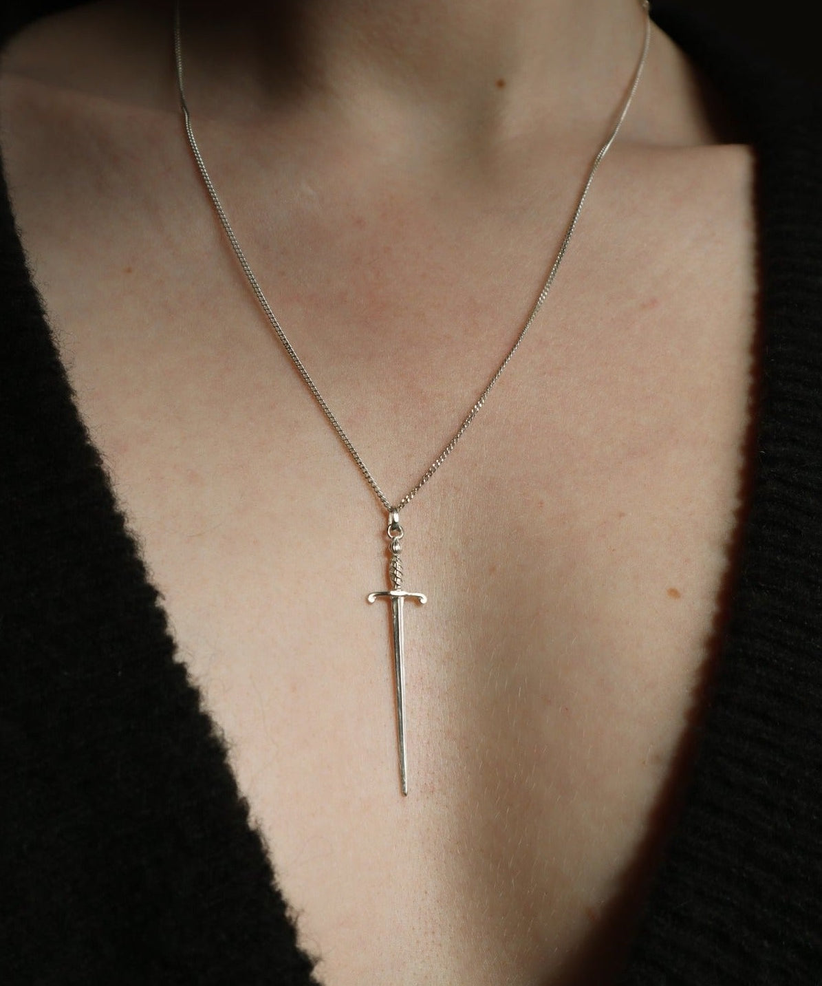 SWORD NECKLACE - Ruby Star