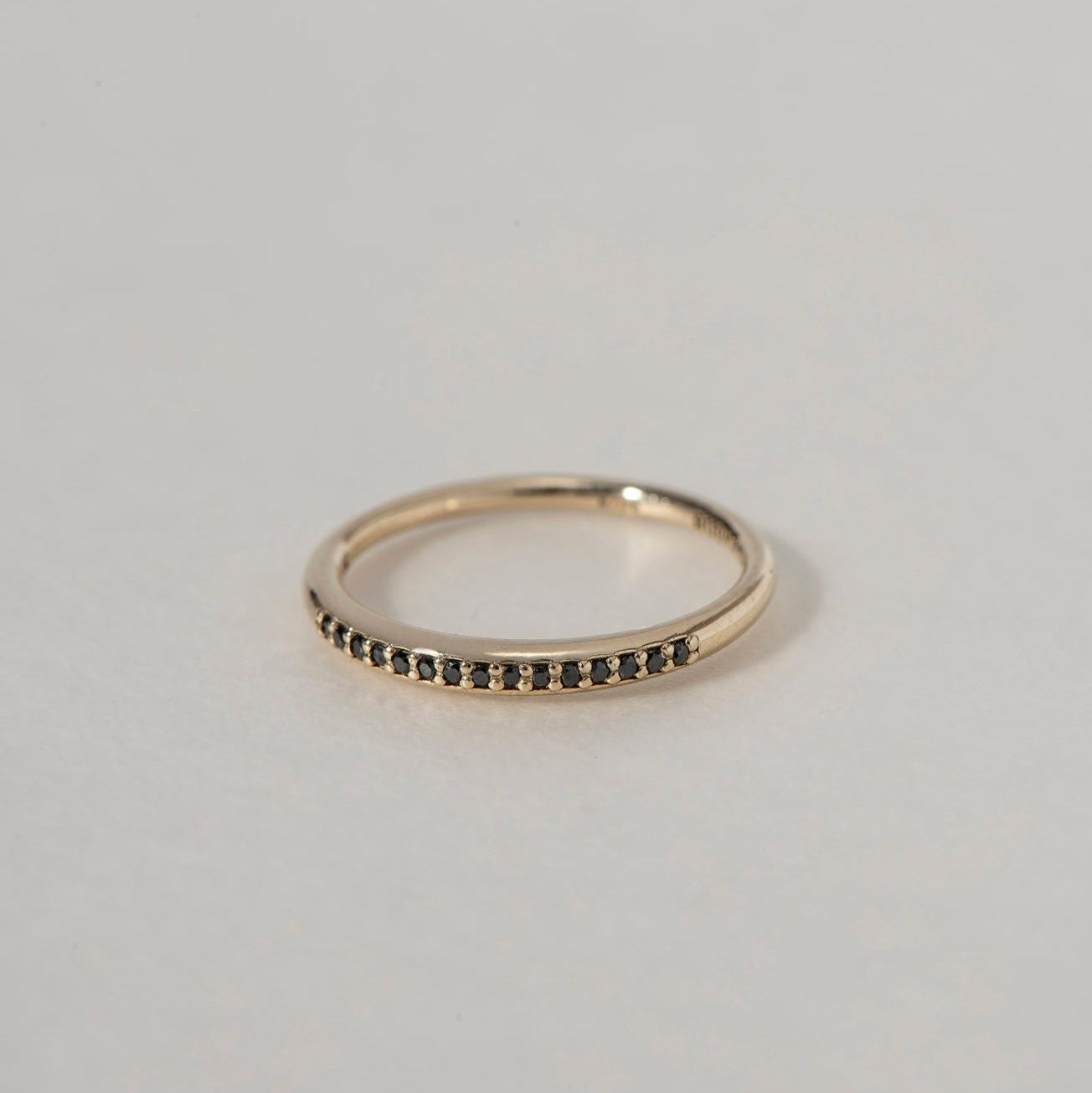 GOLD FLUX HALF ETERNITY RING - Ruby Star