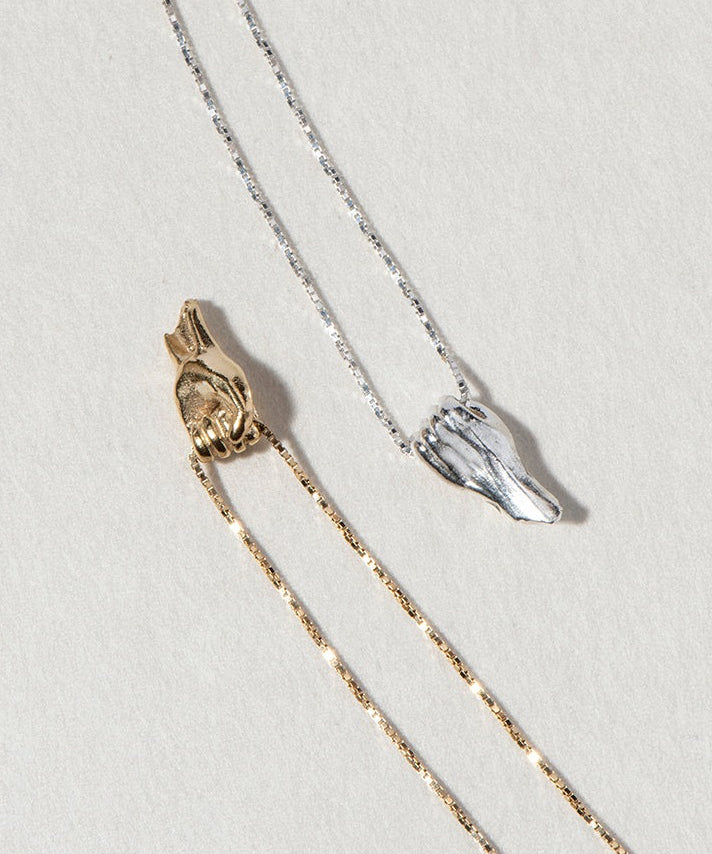 BABY HAND NECKLACE - Ruby Star