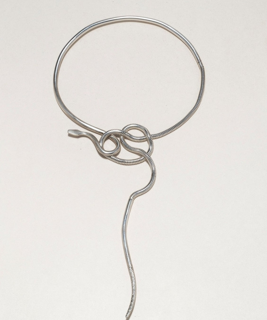 BOA NECKLACE - Ruby Star