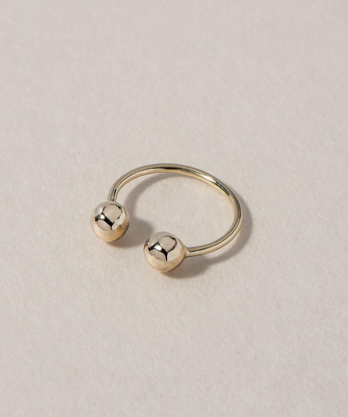 GOLD PIERCING RING - Ruby Star