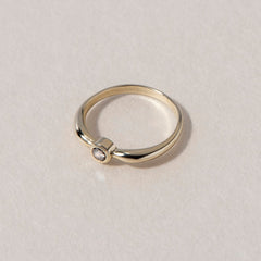 GOLD MEMENTO RING - Ruby Star