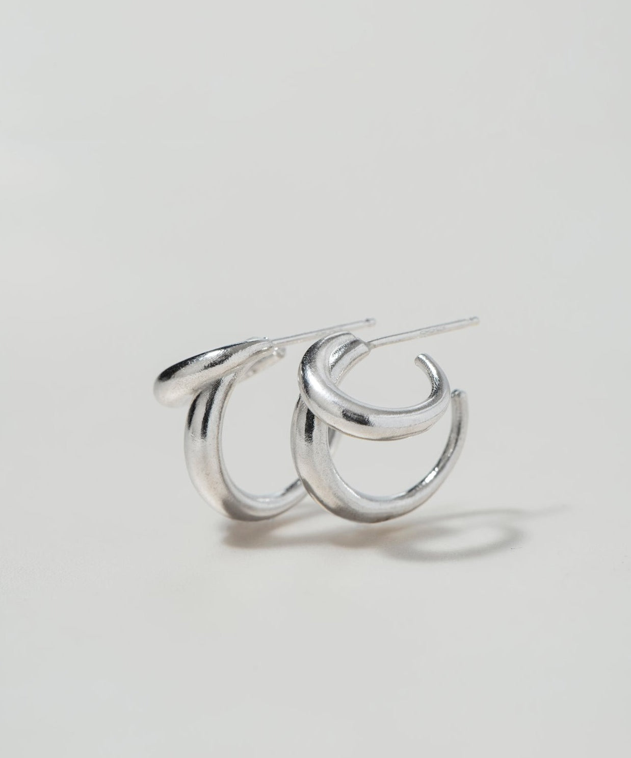 DUO EARRING - Ruby Star