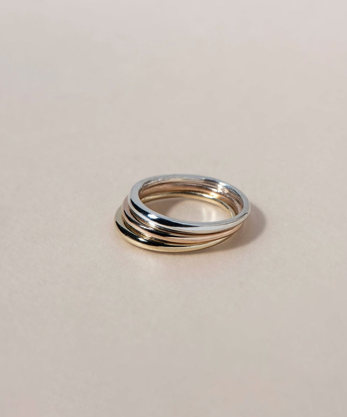 GOLD FLUX RING - Ruby Star